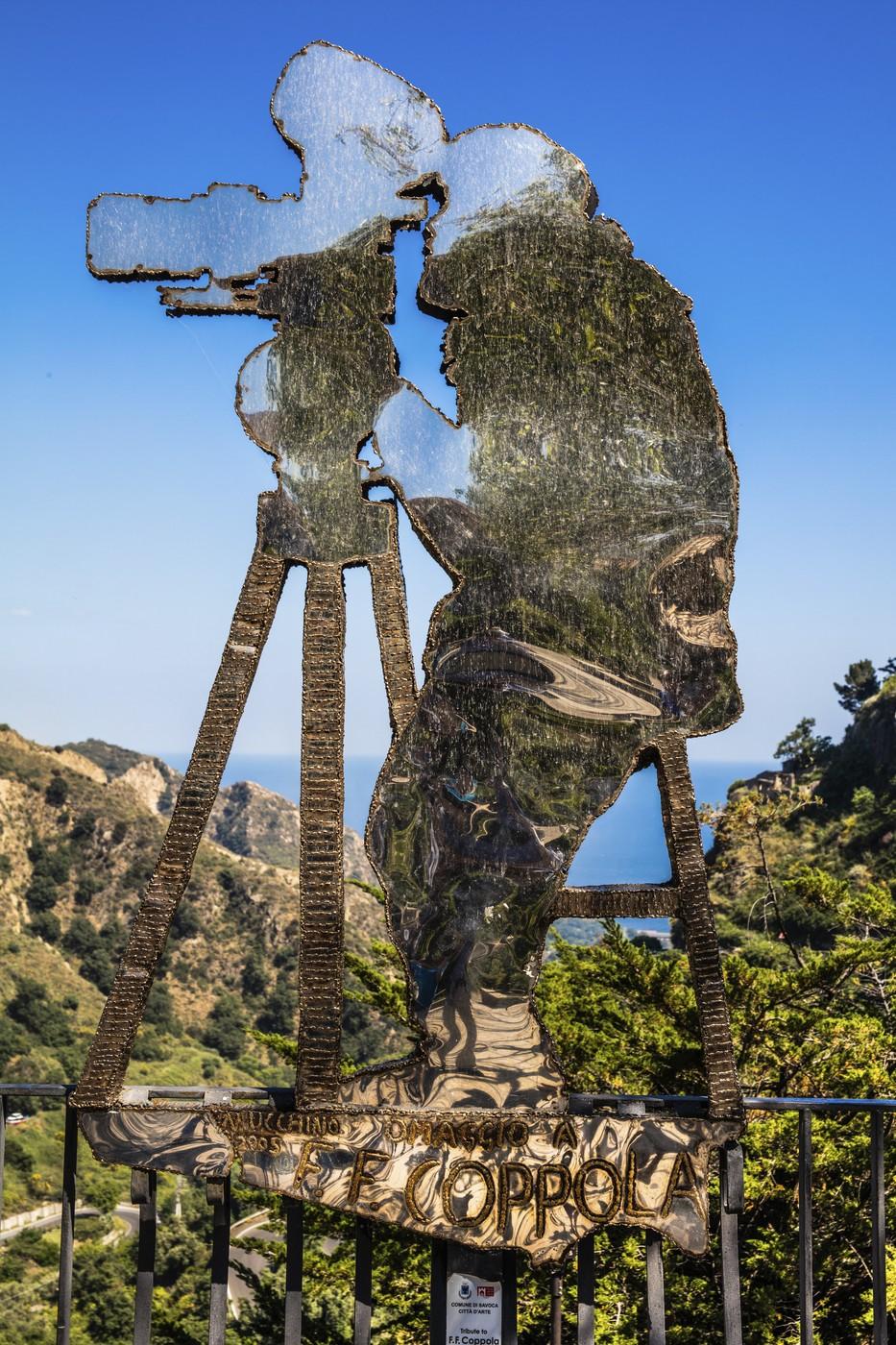 O scenă din „Nașul” s-a filmat acolo, apoi totul s-a schimbat: Cum arată satul din Italia unde, de 50 de ani, se îmbulzesc turiștii 1062192