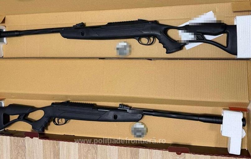 Ce au găsit poliţiştii în câteva colete, pe Aeroportul Cluj-Napoca: arme cu aer comprimat şi 400 de bucăţi de proiectile 1062291