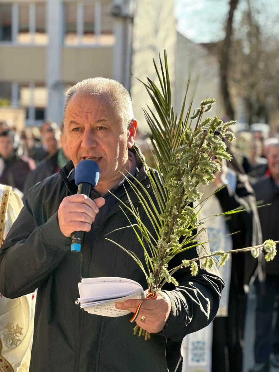 DNA suspectează că liderul PSD Radu Moldovan ar fi investit în Franța bani din contracte cu dedicație. E anchetat și un lider PNL 1062858