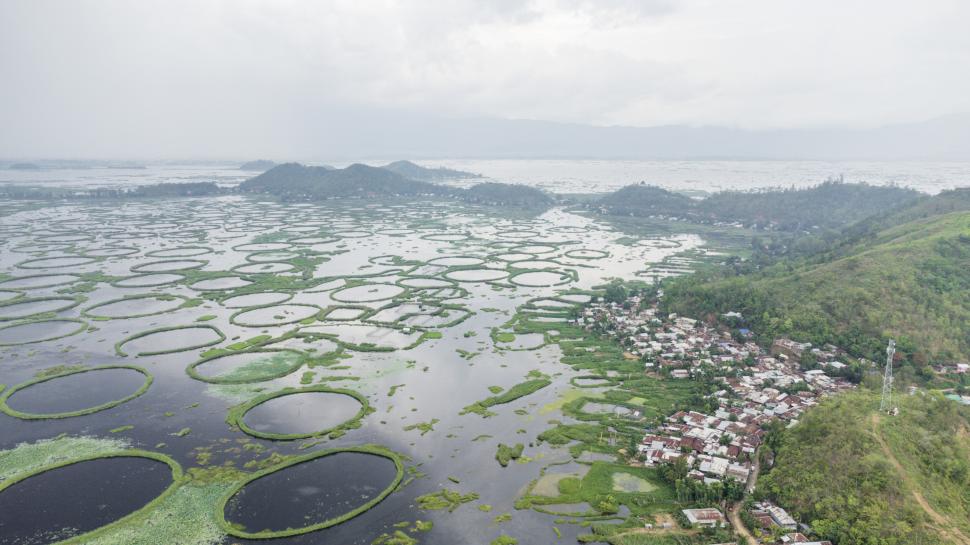 Există un singur parc național plutitor în lume. Lacul Loktak pare ireal: Pe suprafața lui sunt insule „vii” care apar și dispar 1062844