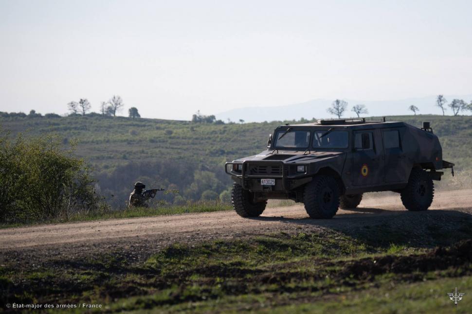 Poligonul Cincu, transformat într-un "teatru de operațiuni realist". 800 de militari din 9 state participă la exerciţiul Eagle Sperhead 1062594