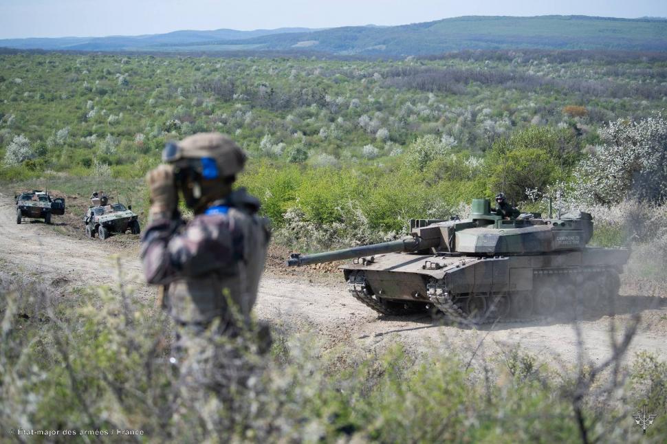 Poligonul Cincu, transformat într-un "teatru de operațiuni realist". 800 de militari din 9 state participă la exerciţiul Eagle Sperhead 1062595