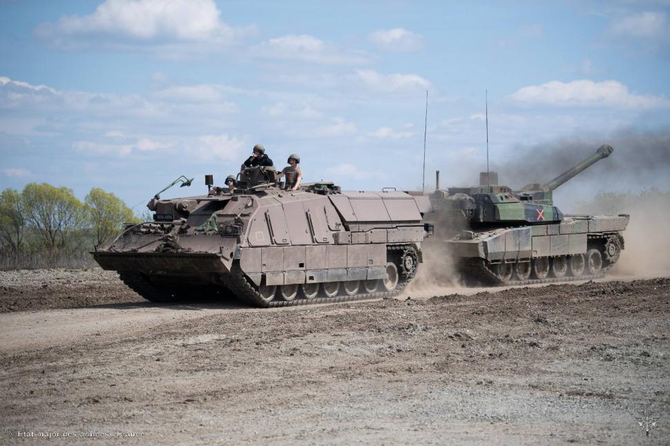 Poligonul Cincu, transformat într-un "teatru de operațiuni realist". 800 de militari din 9 state participă la exerciţiul Eagle Sperhead 1062596