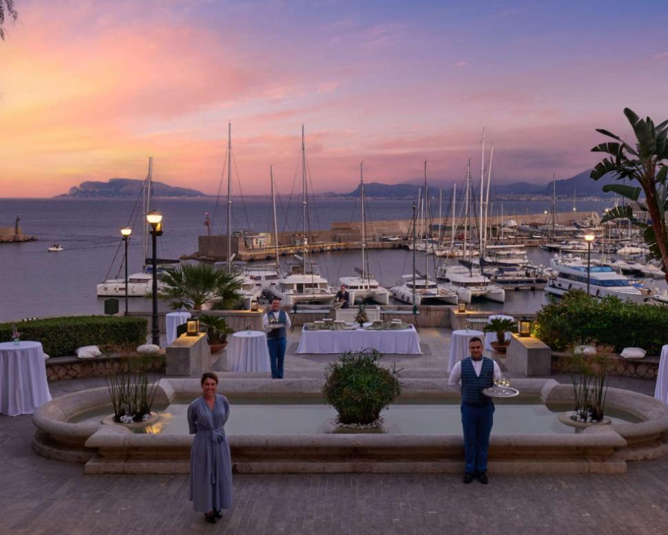 Dua Lipa și Callum Turner se vor căsători la Palermo, în septembrie. Detaliile unei nunţi eveniment 1062985