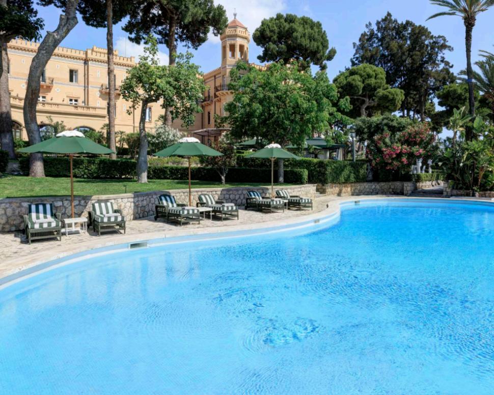 Dua Lipa și Callum Turner se vor căsători la Palermo, în septembrie. Detaliile unei nunţi eveniment 1062986