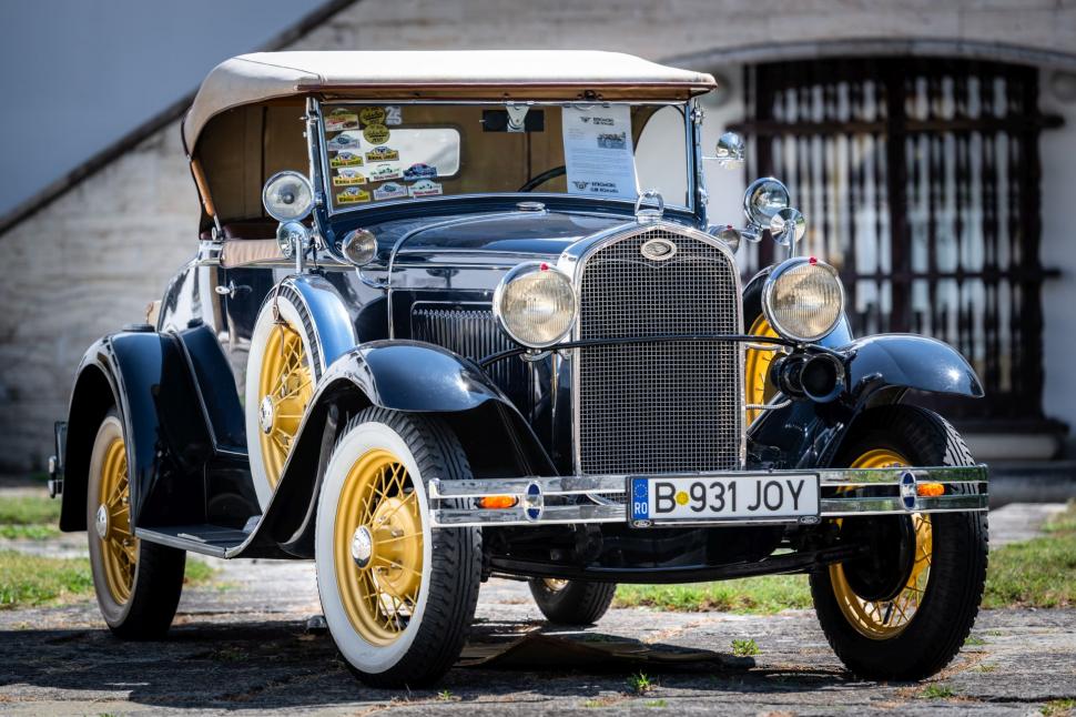 Retroparada Primăverii: Cea mai mare expoziție a Muzeului pe roți al României revine în Parcul Lumea Copiilor, din Bucureşti 1063301