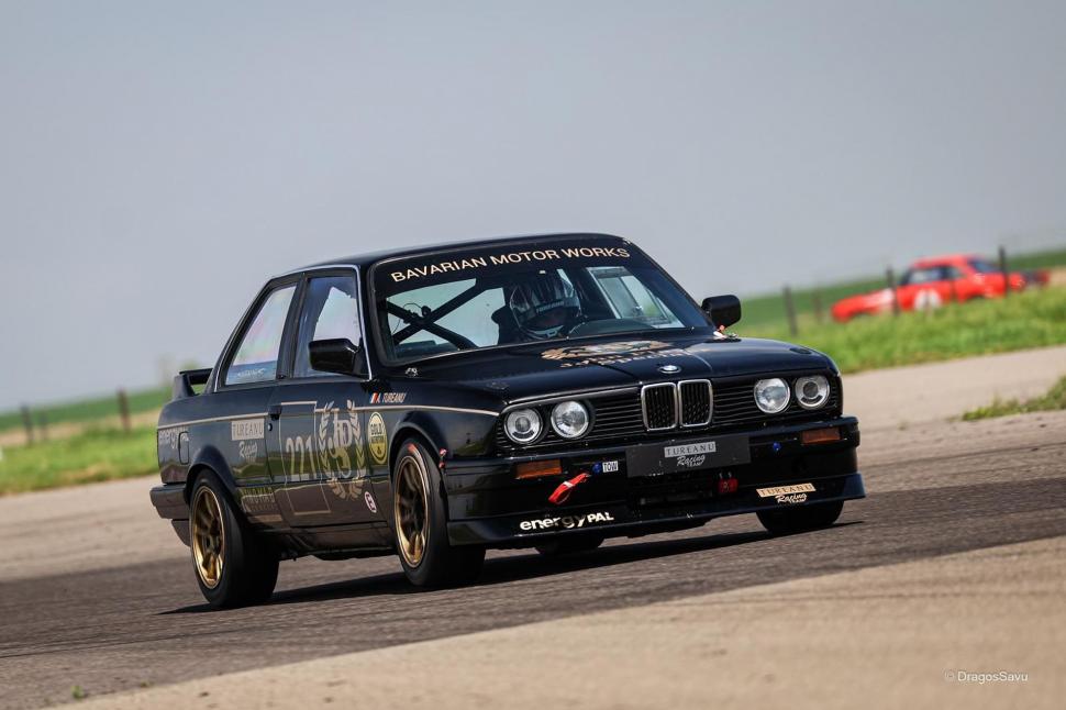 Retroparada Primăverii: Cea mai mare expoziție a Muzeului pe roți al României revine în Parcul Lumea Copiilor, din Bucureşti 1063320