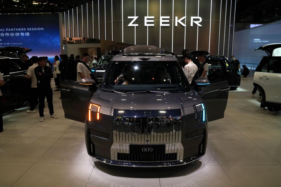 Mașinile viitorului, expuse la Auto China 2026: Din peste 1.450 de vehicule, 181 sunt premiere mondiale. BYD a venit cu tot portofoliul 1063908