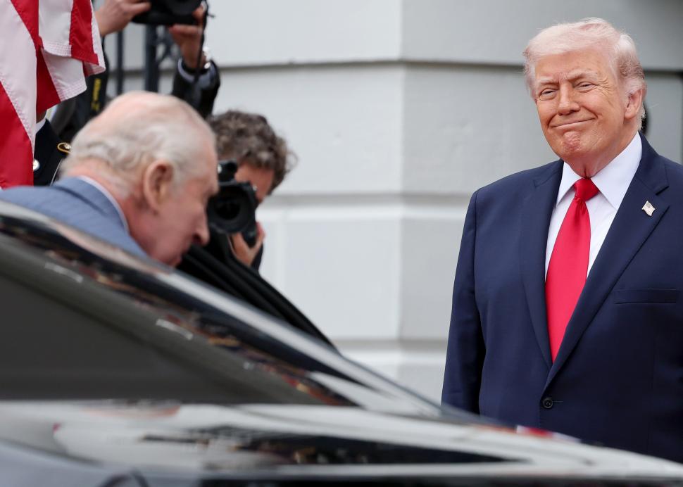 Donald Trump l-a primit pe Regele Charles la Casa Albă. „Mama mea avea o pasiune pentru Charles. Vă vine să credeți?” 1064427