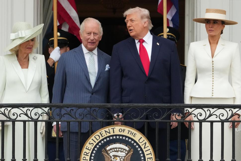 Donald Trump l-a primit pe Regele Charles la Casa Albă. „Mama mea avea o pasiune pentru Charles. Vă vine să credeți?” 1064430