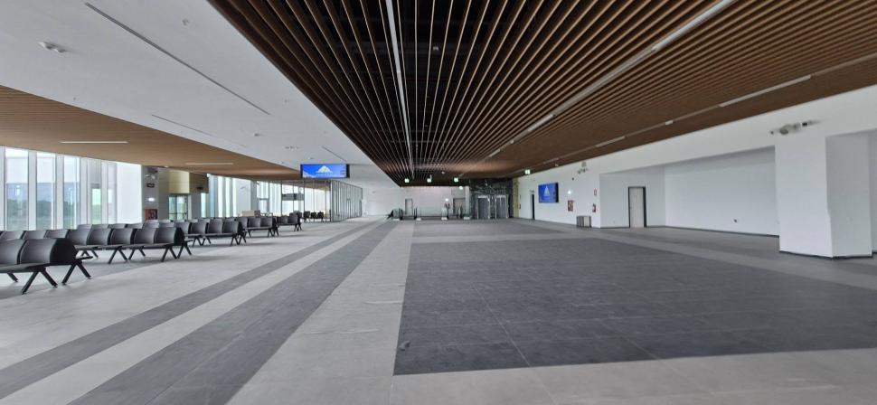 Orașul din România unde tocmai s-au finalizat lucrările la un terminal nou de aeroport: Cum arată și când se deschide pentru pasageri 1064300