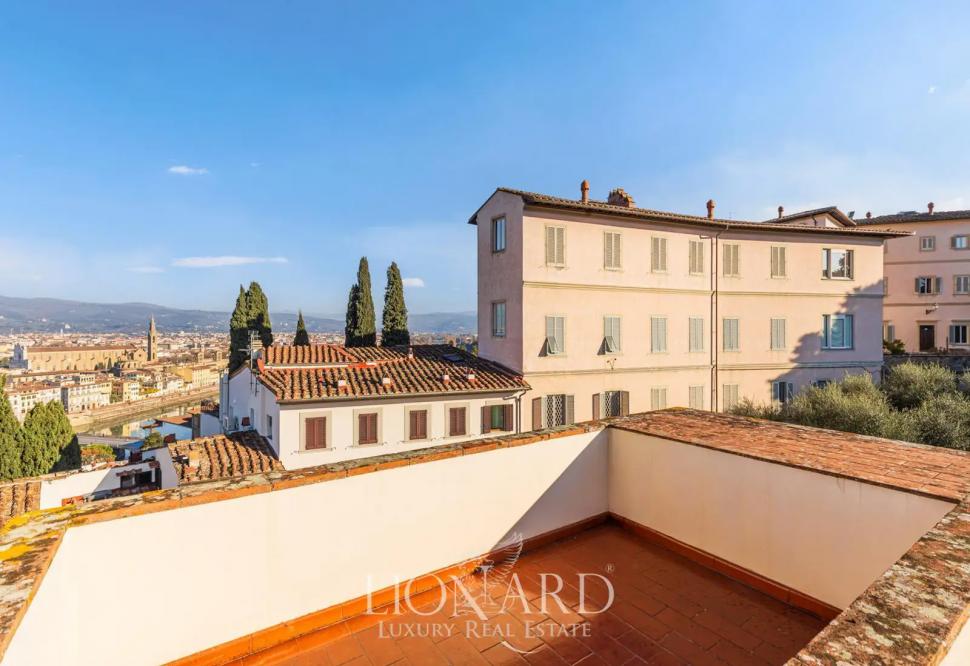 Un milionar american a locuit în vila istorică din Florența de unde Galileo observa cerul, iar acum o vinde: Cum arată și cât costă 1064329
