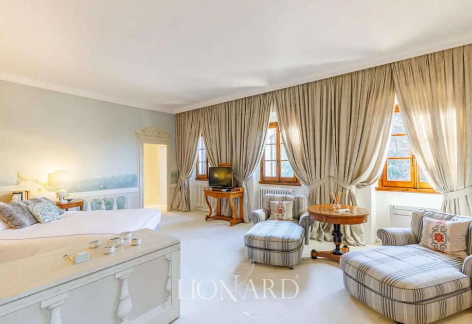 Un milionar american a locuit în vila istorică din Florența de unde Galileo observa cerul, iar acum o vinde: Cum arată și cât costă 1064343