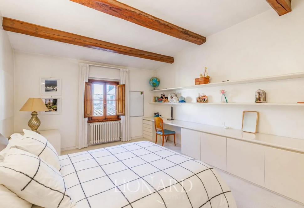 Un milionar american a locuit în vila istorică din Florența de unde Galileo observa cerul, iar acum o vinde: Cum arată și cât costă 1064351