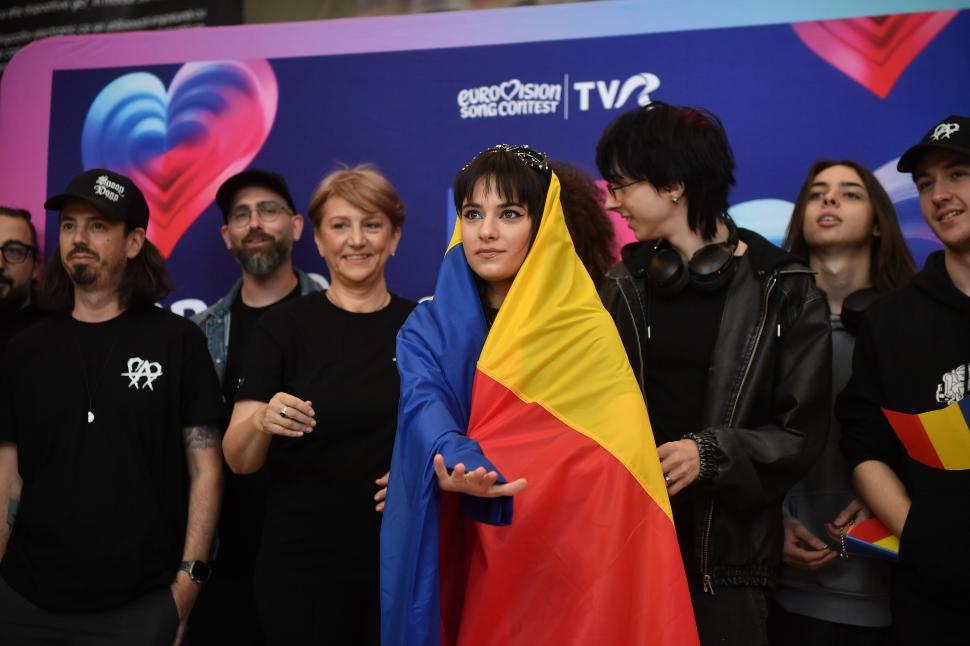 Alexandra Căpitănescu și trupa ei au plecat la Viena, la Eurovision 2026 1065645