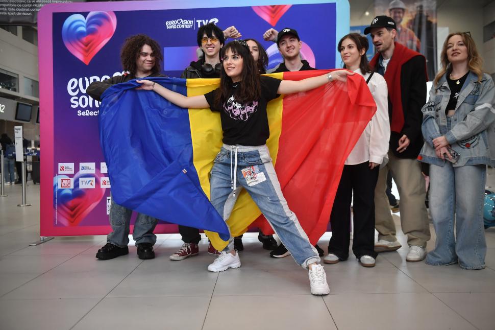 Alexandra Căpitănescu și trupa ei au plecat la Viena, la Eurovision 2026 1065650