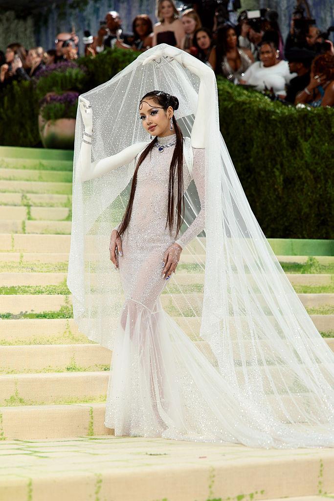 Met Gala 2026. Cele mai extravagante și controversate ținute. Madonna, Heidi Klum, Bad Bunny și Katy Perry au fost de nerecunoscut 1065967