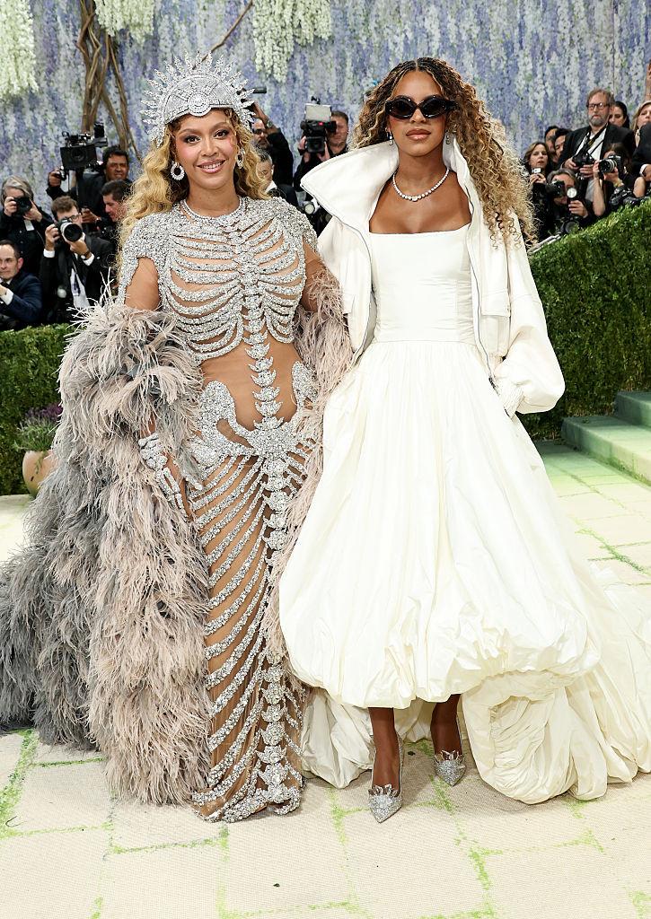Met Gala 2026. Cele mai extravagante și controversate ținute. Madonna, Heidi Klum, Bad Bunny și Katy Perry au fost de nerecunoscut 1065989