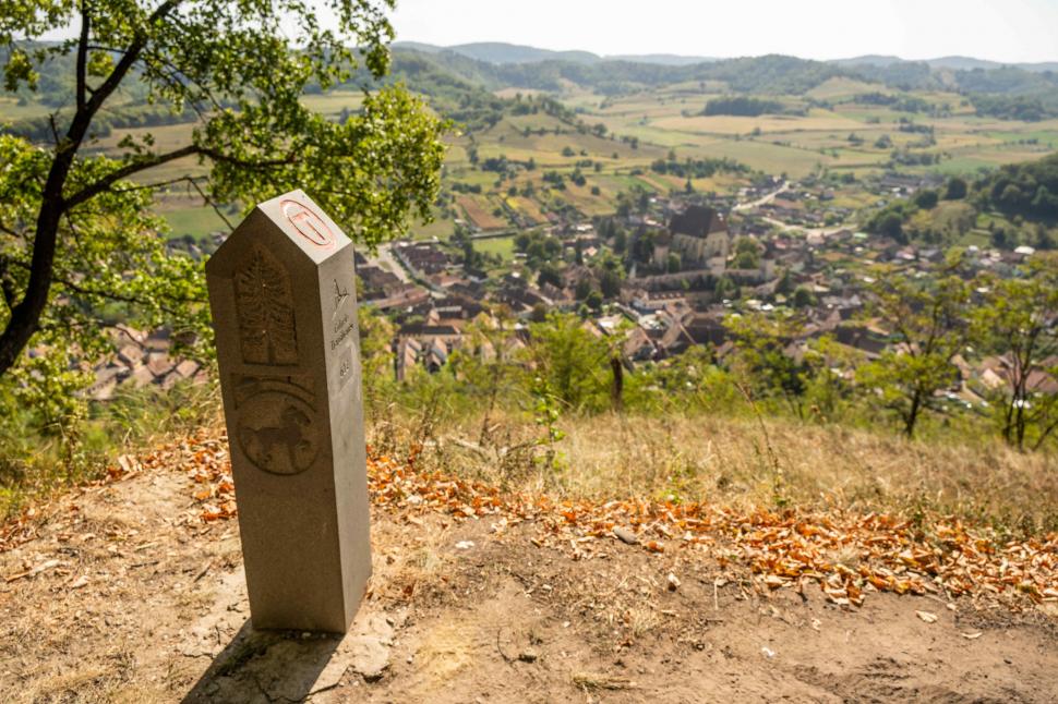 Începe oficial sezonul de drumeţii pe Via Transilvanica 2026, în acest weekend. Traseul turistic tocmai a fost premiat de Tripadvisor 1066437