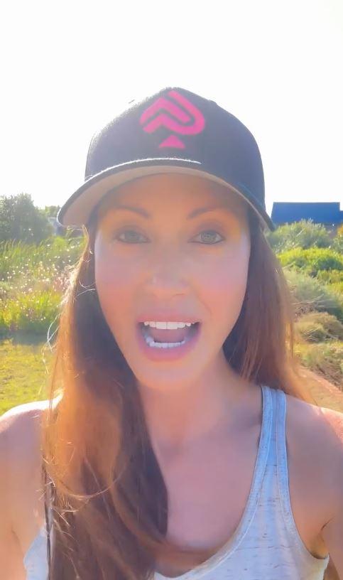 Shannon Elizabeth, actriţa cunoscută pentru rolul din "American Pie", a câştigat un milion de dolari, în prima săptămână, pe OnlyFans 1066687
