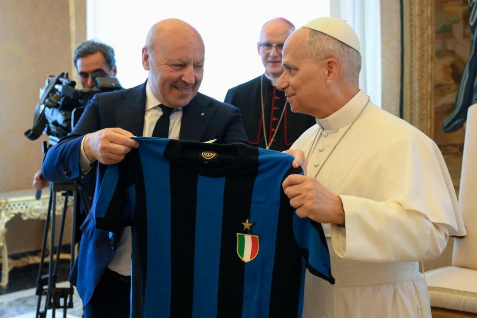 Cristi Chivu a fost primit la Vatican de Papa Leon al XIV-lea, după ce a devenit campion cu Inter. Mesajul transmis de Suveranul Pontif 1067313