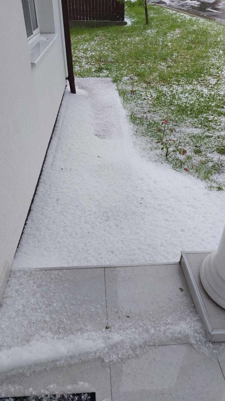 Atenționări meteo imediate. ANM a emis Cod portocaliu de furtuni cu grindină. Lista localităților afectate: Multe sunt pe litoral 1067940