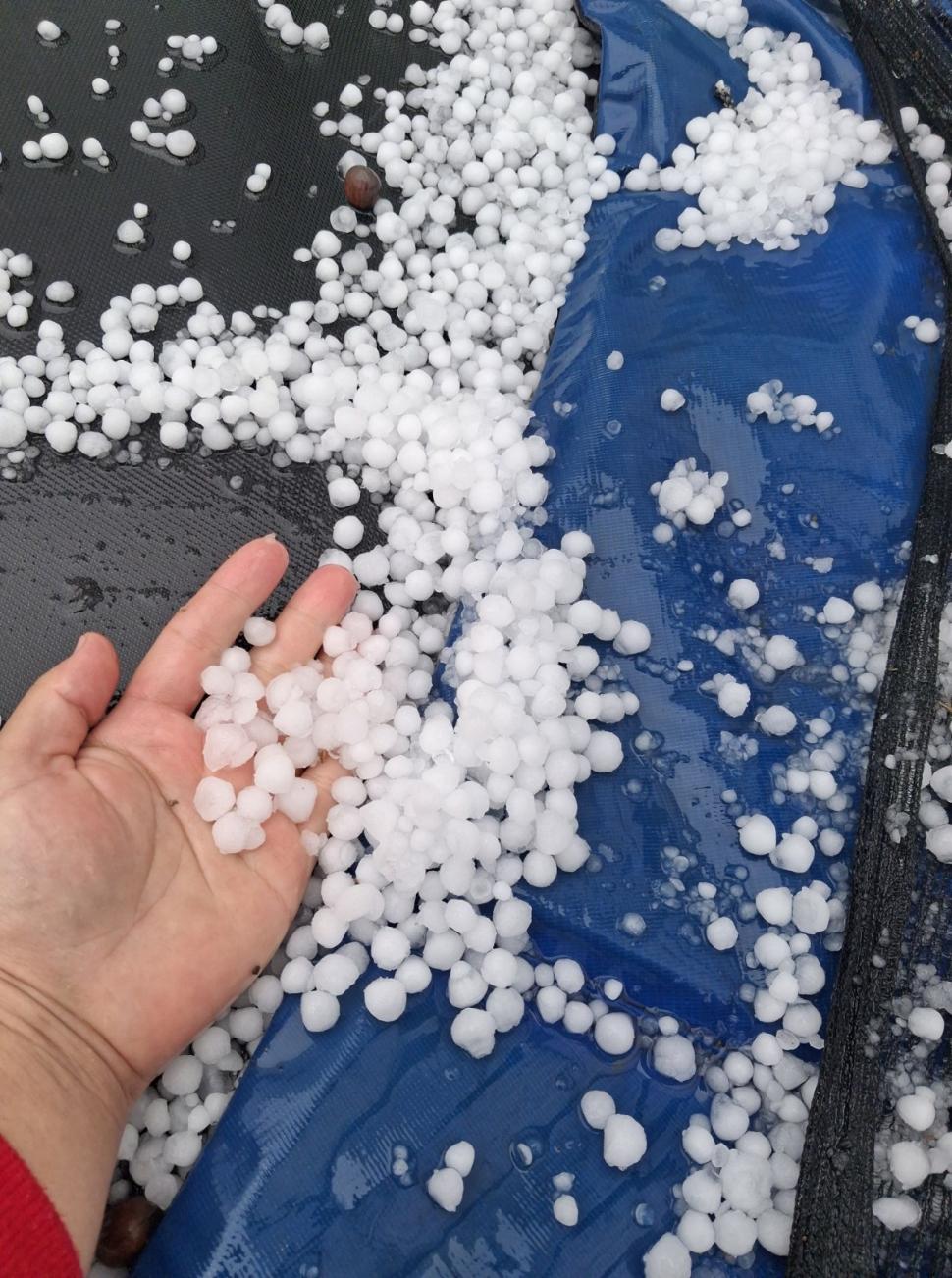 Atenționări meteo imediate. ANM a emis Cod portocaliu de furtuni cu grindină. Lista localităților afectate: Multe sunt pe litoral 1067941