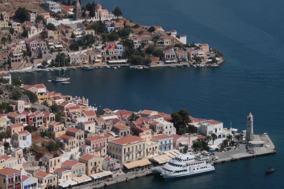 Grecia și-a prezentat planul pentru a reduce turismul excesiv. Insulele vor avea un statut special, locurile de cazare vor fi limitate 1067861