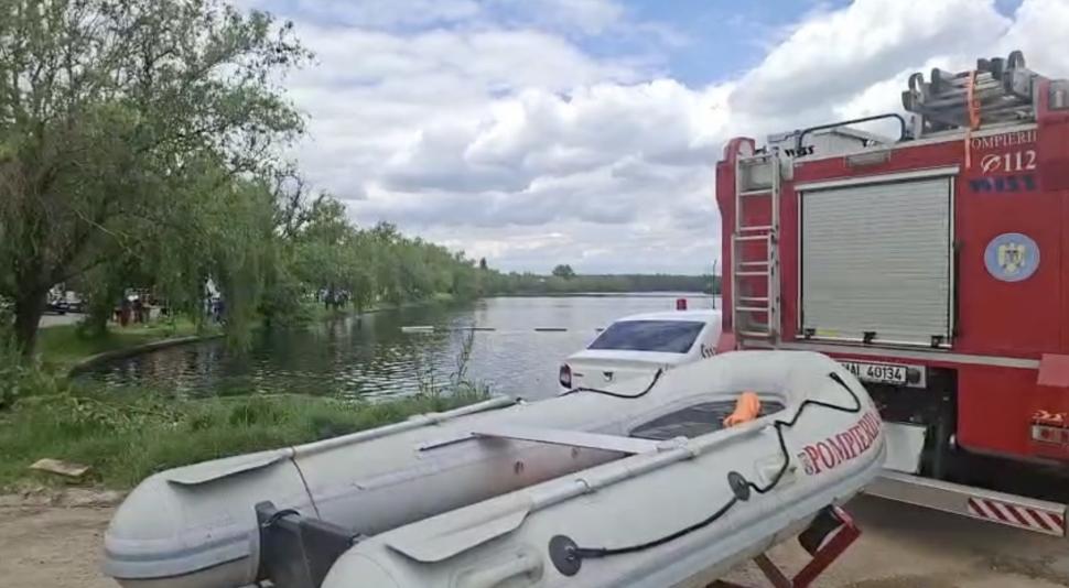 Doi adolescenți au fost salvați din Lacul Chitila, lângă București: Fata a căzut, iar băiatul a sărit după ea, deși nu știa să înoate 1068649