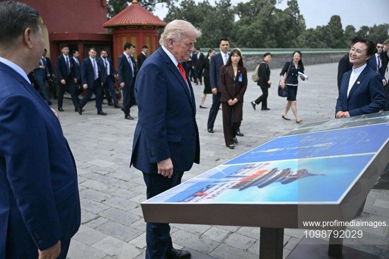 Xi Jinping l-a dus pe Donald Trump să vadă templul preferat al lui Henry Kissinger. „Un loc măreţ. Incredibil. China este frumoasă” 1068540