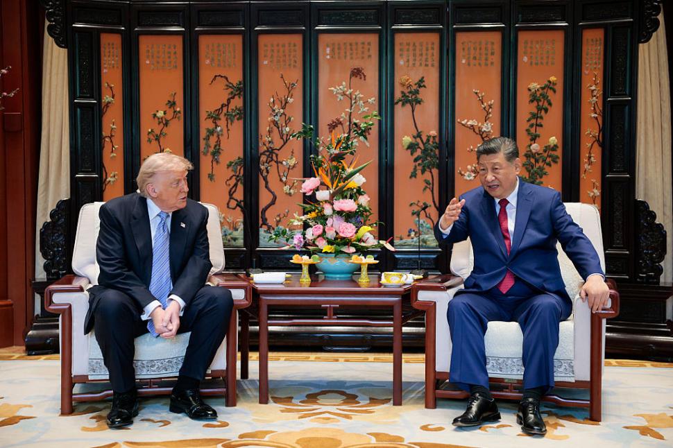 Xi Jinping l-a dus pe Trump la sediul Partidului Comunist. Doar câțiva lideri americani au păşit vreodată în locul extrem de păzit 1068815