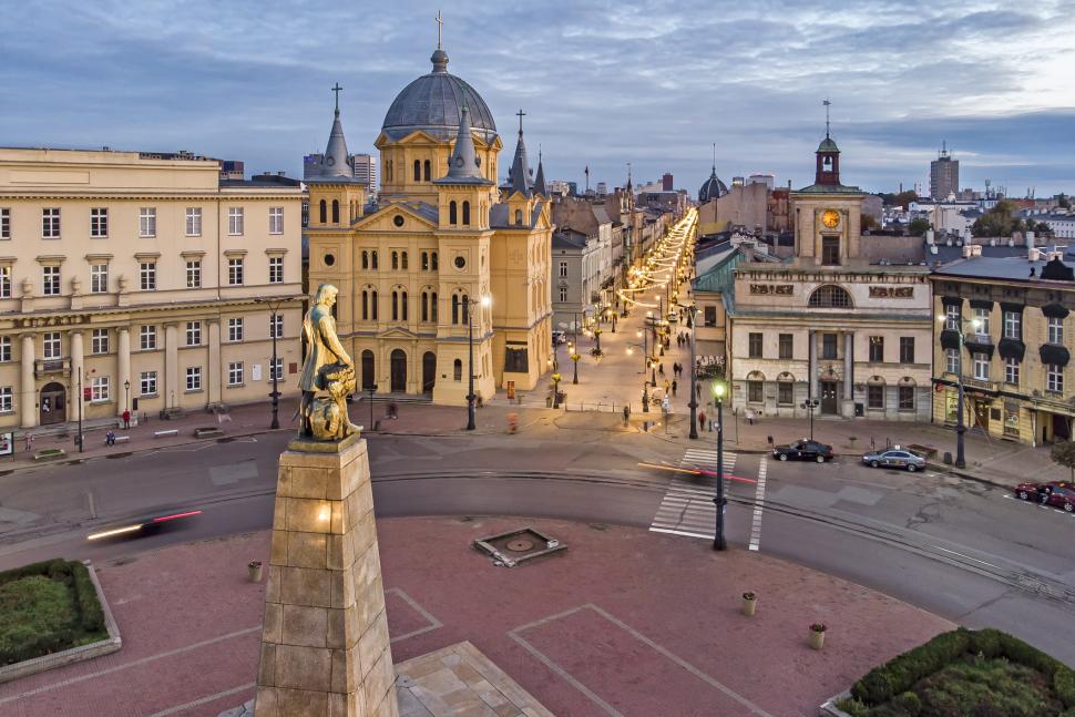 Top 6 cele mai frumoase orașe din Europa pentru a călători singur 1069101