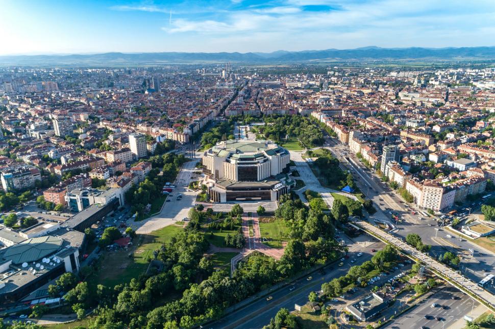 Top 6 cele mai frumoase orașe din Europa pentru a călători singur 1069119