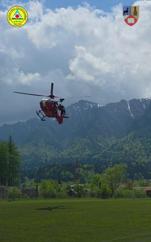 Un turist bulgar a căzut într-o prăpastie pe Valea Caraimanului după ce a alunecat pe zăpadă. A fost preluat cu elicopterul  1069594