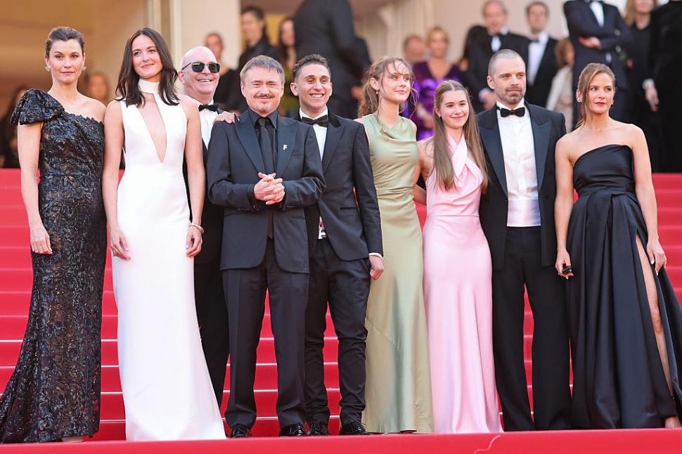 Cristian Mungiu a fost ovaționat la Cannes timp de 12 minute pentru "Fjord", noul său film cu Sebastian Stan 1069881