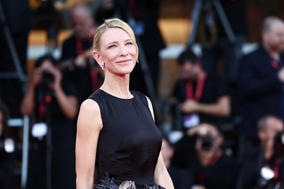 Cate Blanchett și Selena Gomez vor juca într-un film interzis minorilor. Michael Fassbender va avea rolul principal masculin 1070073