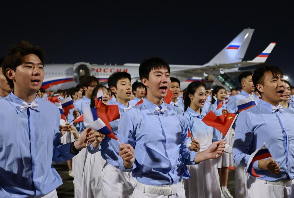 Cum a fost primit Putin la Beijing. Xi Jinping l-a atacat pe Trump în timpul întâlnirii cu liderul rus 1069987