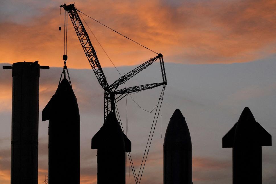 Cea mai puternică rachetă construită vreodată este acum și mai mare, și mai puternică. Dar va funcționa? 1070473