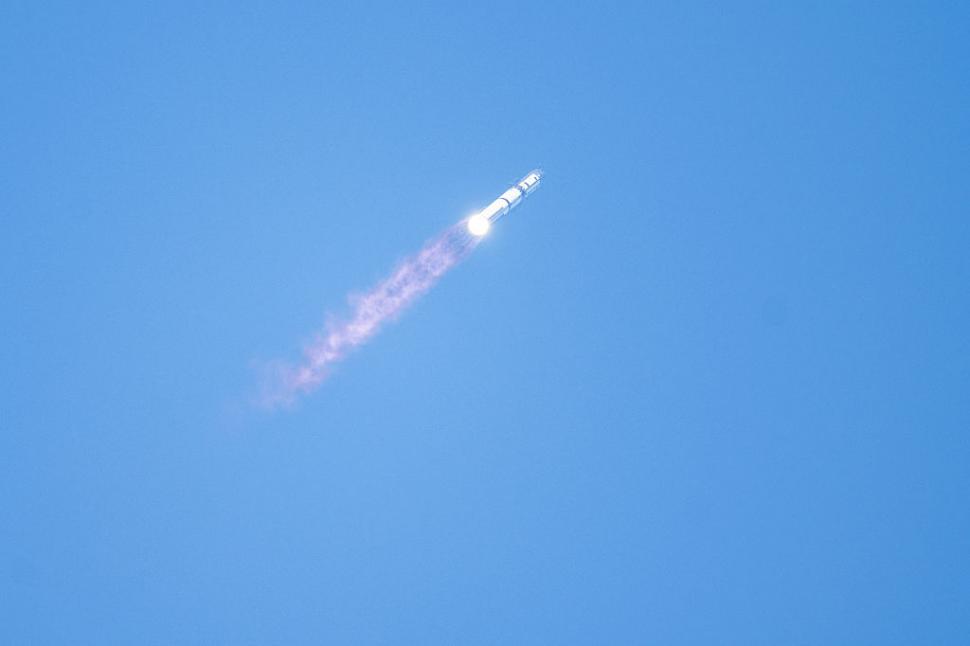 SpaceX a lansat racheta Starship V3, cea mai mare și mai performantă de până acum. Ce incidente s-au înregistrat 1071028