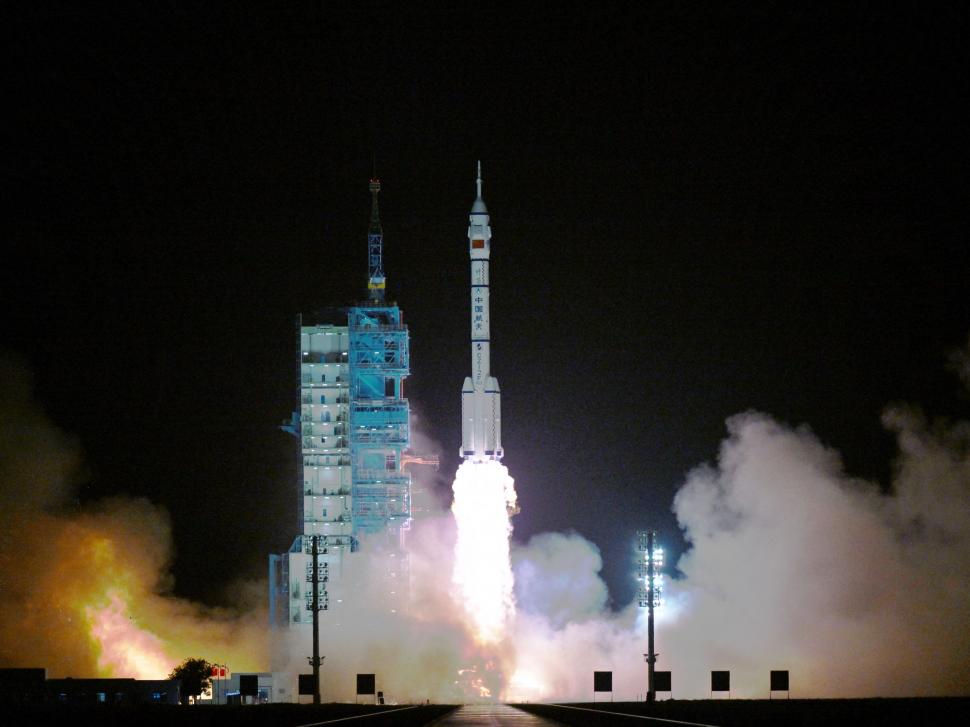 Un nou echipaj de „taikonauți” a ajuns la bordul stației spațiale chineze Tiangong 1071283