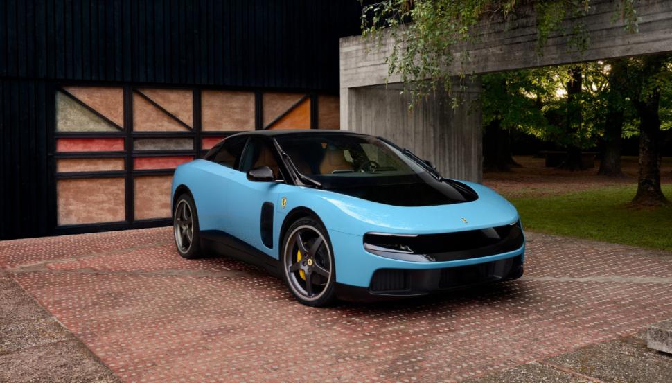 Ferrari a lansat primul său model complet electric. Cum arată Luce. Are un design diferit față de cel clasic și poate atinge 310 km/h 1071551