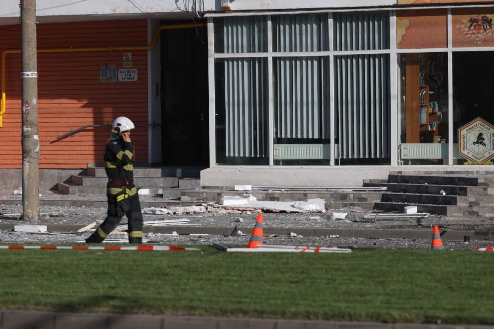 Cum arată apartamentul din Galaţi lovit de dronă. Imagini surprinse din interior 1072718
