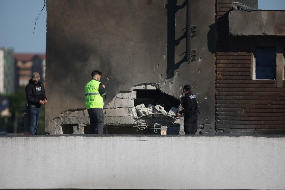 Cum arată apartamentul din Galaţi lovit de dronă. Imagini surprinse din interior 1072725
