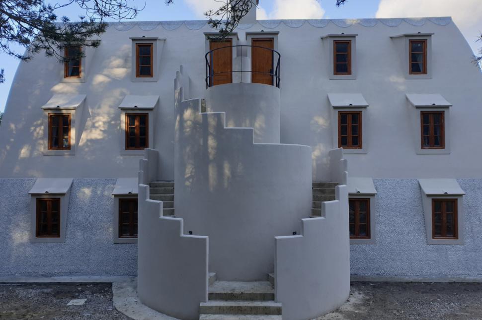 Un chalet proiectat de Antoni Gaudí, ascuns în Pirinei timp de peste un secol, tocmai a fost descoperit. Cum arată clădirea renovată 1072836