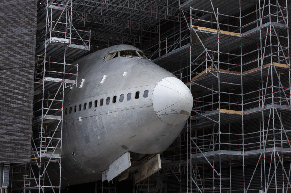 Americanii construiesc două turnuri zgârie-nori cu un avion Boeing 747 suspendat între ele. Cum arată acum cartierul „Aero1200” 1073396