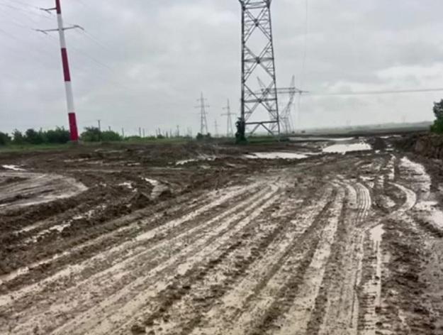 Mai multe şantiere de pe Autostrada A7 au fost inundate după ploile abundente din ultimele zile. CNAIR: Vijeliile blochează activitatea 1073561
