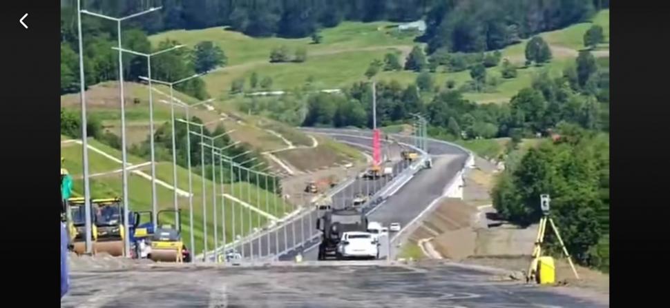 Şeful CNAIR anunţă că tronsul 4 al Autostrăzii Sibiu-Pitești s-ar putea deschide cu 6 luni mai devreme. Imagini cu stadiul lucrărilor 1074190