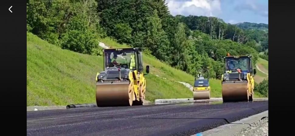 Şeful CNAIR anunţă că tronsul 4 al Autostrăzii Sibiu-Pitești s-ar putea deschide cu 6 luni mai devreme. Imagini cu stadiul lucrărilor 1074191