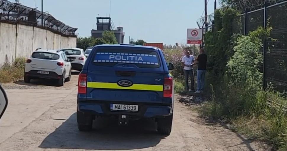 Imagini cu distrugerile provocate după explozia unei drone, în Port. Nicuşor Dan a ajuns la Constanţa, unde va fi o ședință de analiză 1074696
