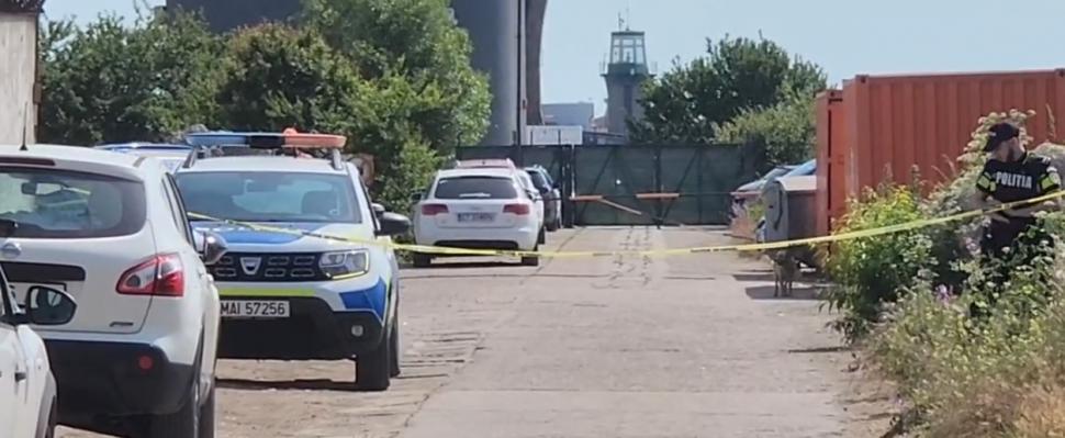 Imagini cu distrugerile provocate după explozia unei drone, în Port. Nicuşor Dan a ajuns la Constanţa, unde va fi o ședință de analiză 1074697